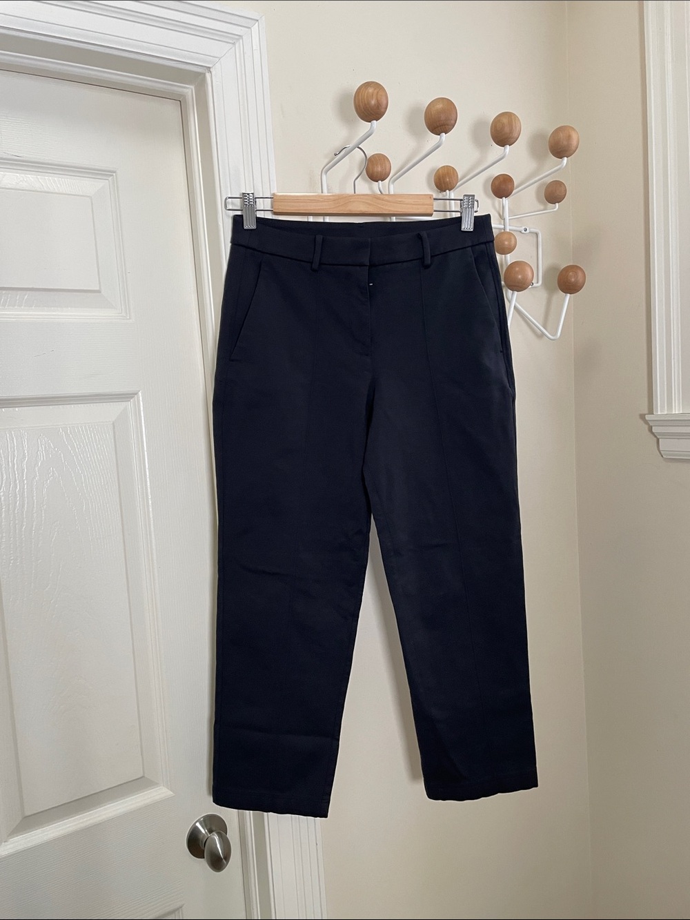 Kit and Ace - Classic Ankle Cropped Trouser Pants - Black - 6